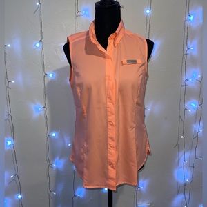 Columbia Women’s Button Down Tank